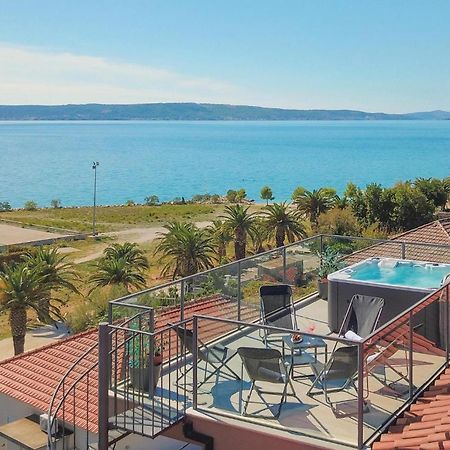 Nice Apartment In Kastel Gomilica With Wifi Kastela Exterior photo